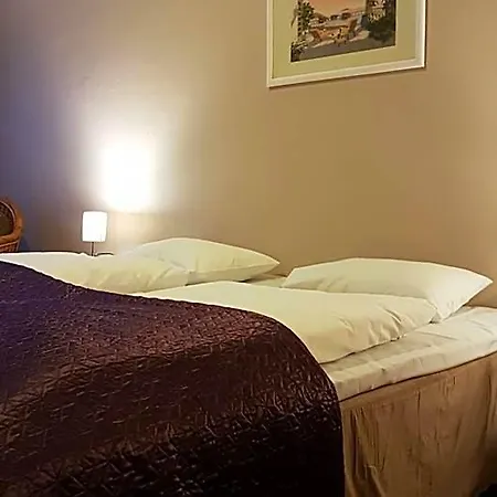 Bardu Hotel